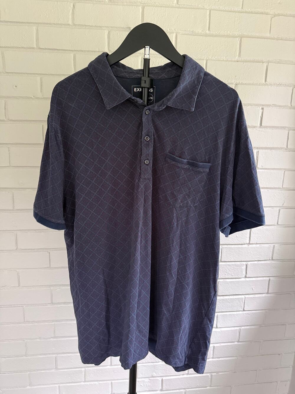Express Polo Shirt XXL Blue Geometric Stretch Moisture Wicking Short Sleeve